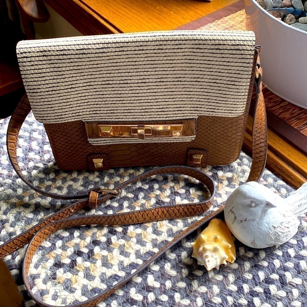 Call it spring alligator print shoulder bag / purse​​​​​​​​​​​​​​
